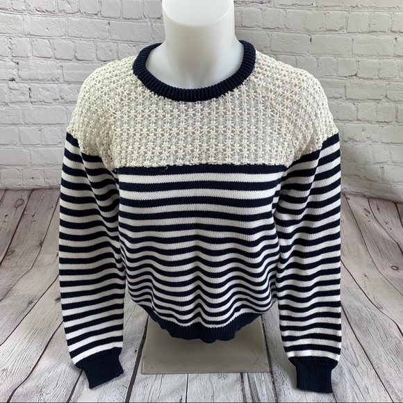 TopShop Striped Crochet Flower Sweater 2 - Picture 4 of 10